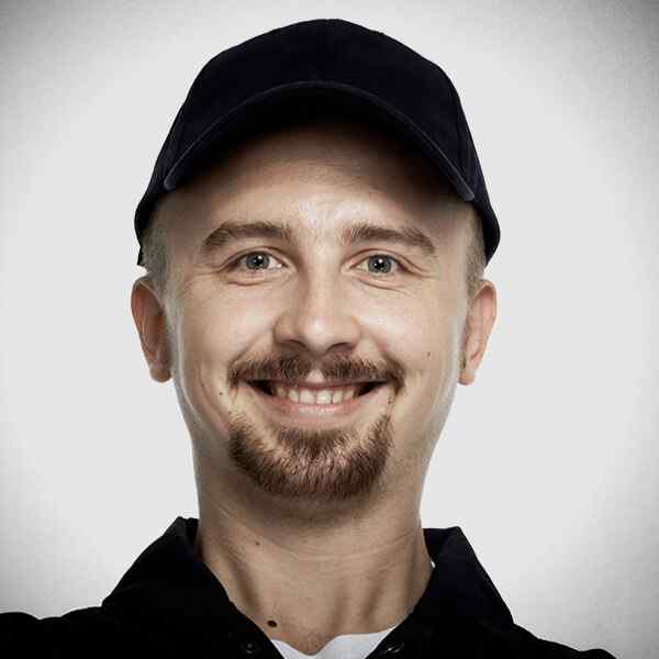 https://jblplumbing.co.uk/wp-content/uploads/2018/09/our_team_03.jpg